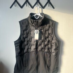 CALIA by Carrie Underwood Black Puffer Vest